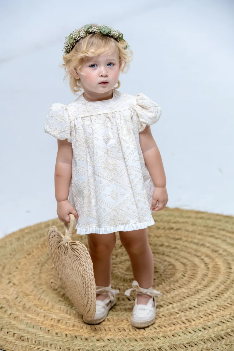Vestido de bebé crudo Cocote & Charanga