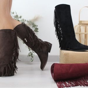 Bota plana en antelina con flecos, ref5523