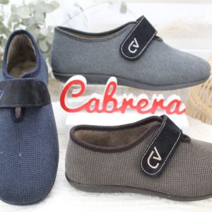 Zapatilla casa de la marca cabrera con cierre velcro y piso vulcanizado,ref9222