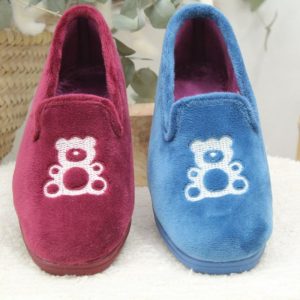 Zapatilla casa plana con piso caucho,marca Alcalde,ref3000
