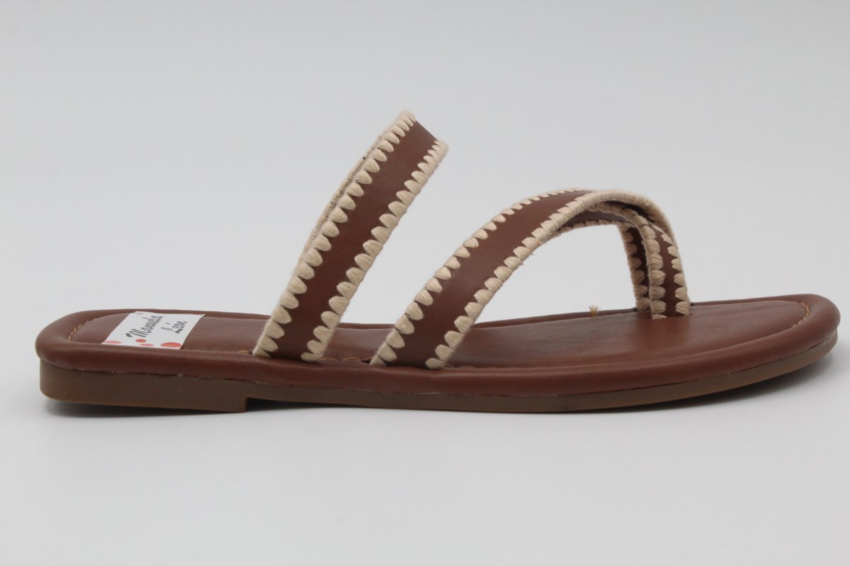 Zueco plano en suave poli piel con tira cruzada y de dedo,ref1020 - Imagen 3