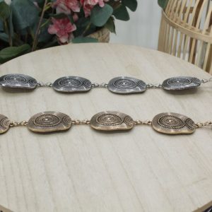 Cinturón  metalizado con chapas y cierre cadena,ref14261
