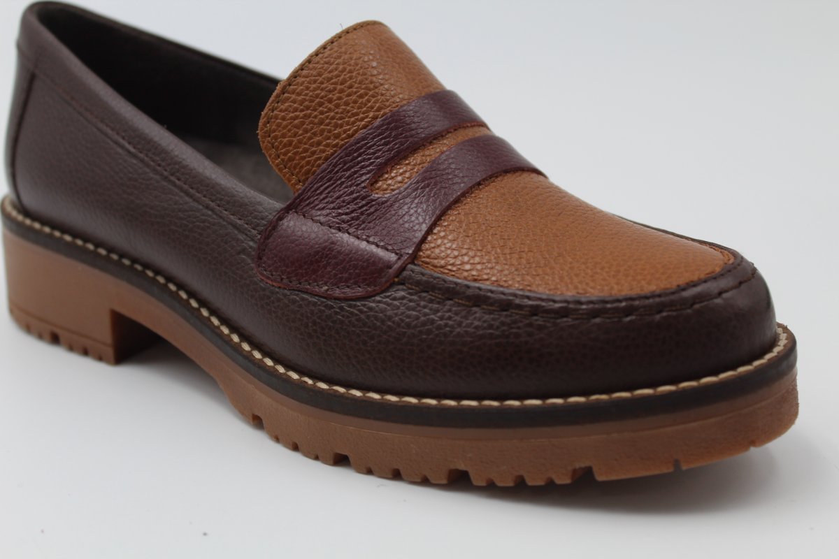 Zapato pitillos todo en piel combinado en marron-cuero y burdeos,top ventas,ref11564 - Imagen 4