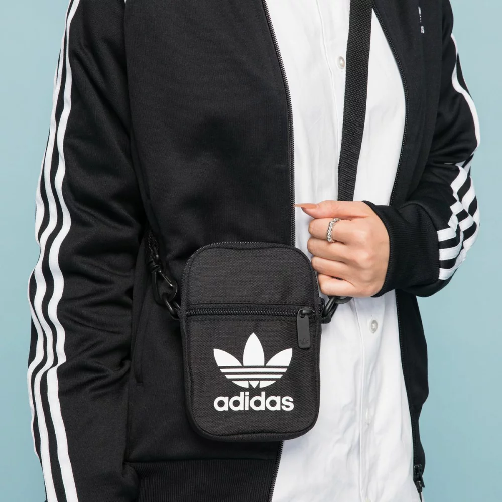 ADIDAS – Originals Fest Bag Trefoil EI7411 Negra – Bolso Bandolera Unisex Compacto para Viajar, Diario y Festival - Imagen 6
