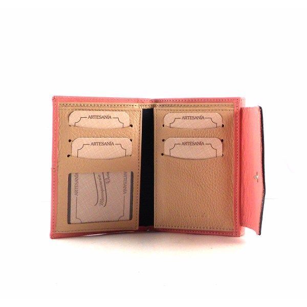 Billetera de mujer en piel pequeña estilo vintage rosa combinada - Imagen 4