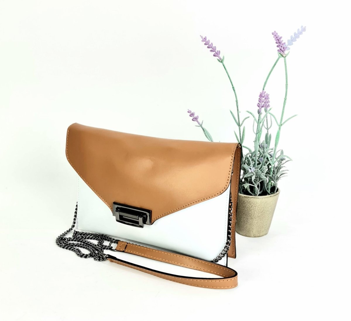 Bandolera de Piel Italiana con Solapa de Broche y 2 Compartimentos para Mujer - Imagen 7