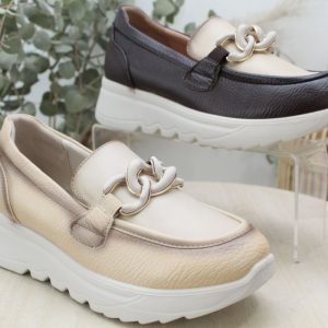 Mocasin en poli piel muy cómodo y ligero