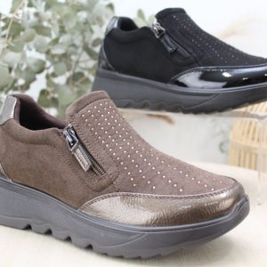 Zapato Sport cómodo y ligero con adorno brillantes