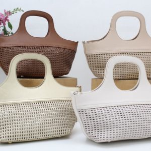 Bolso tipo cesta en suave poli piel de regilla,ref73795