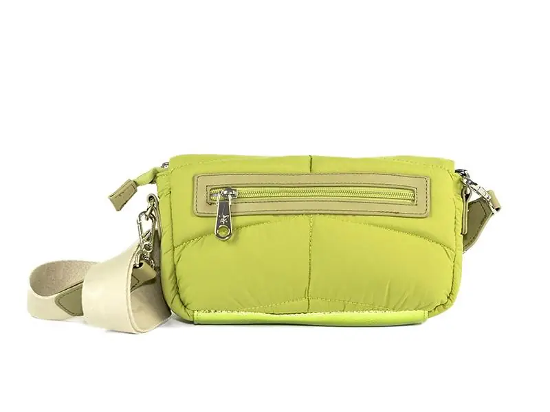 Bolso Pepe Moll · Bandolera pequeña · Con solapa · Color Salvia(verde metalizado) · Coleccion Crepe - Imagen 3