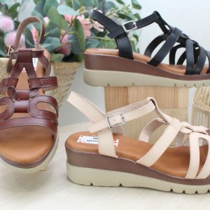 Sandalia en suave poli piel,cómoda y ligera,refTC77