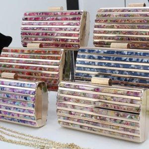 Cartera metalizada
