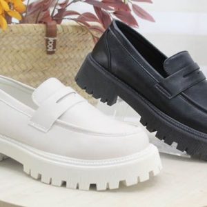 MOCASIN EN SUAVE POLIPIEL CON PISO TRACK,REFP5