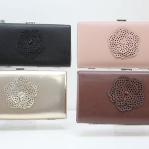 Cartera fiesta en poli piel con adorno flor picada,ref259