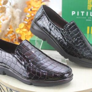 Zapato marca Pitillos en piel de coco muy cómodo y ligero