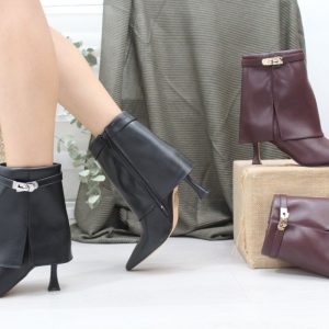 Botin en suave poli piel con solapa y tacon medio fino,ref8830