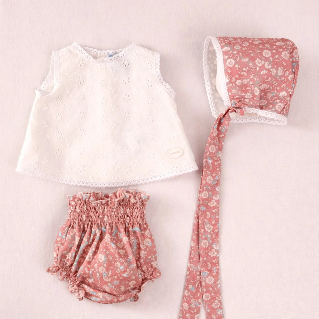 Conjunto recién nacido salmón estampado con capota | Cocote by Charanga - Imagen 2