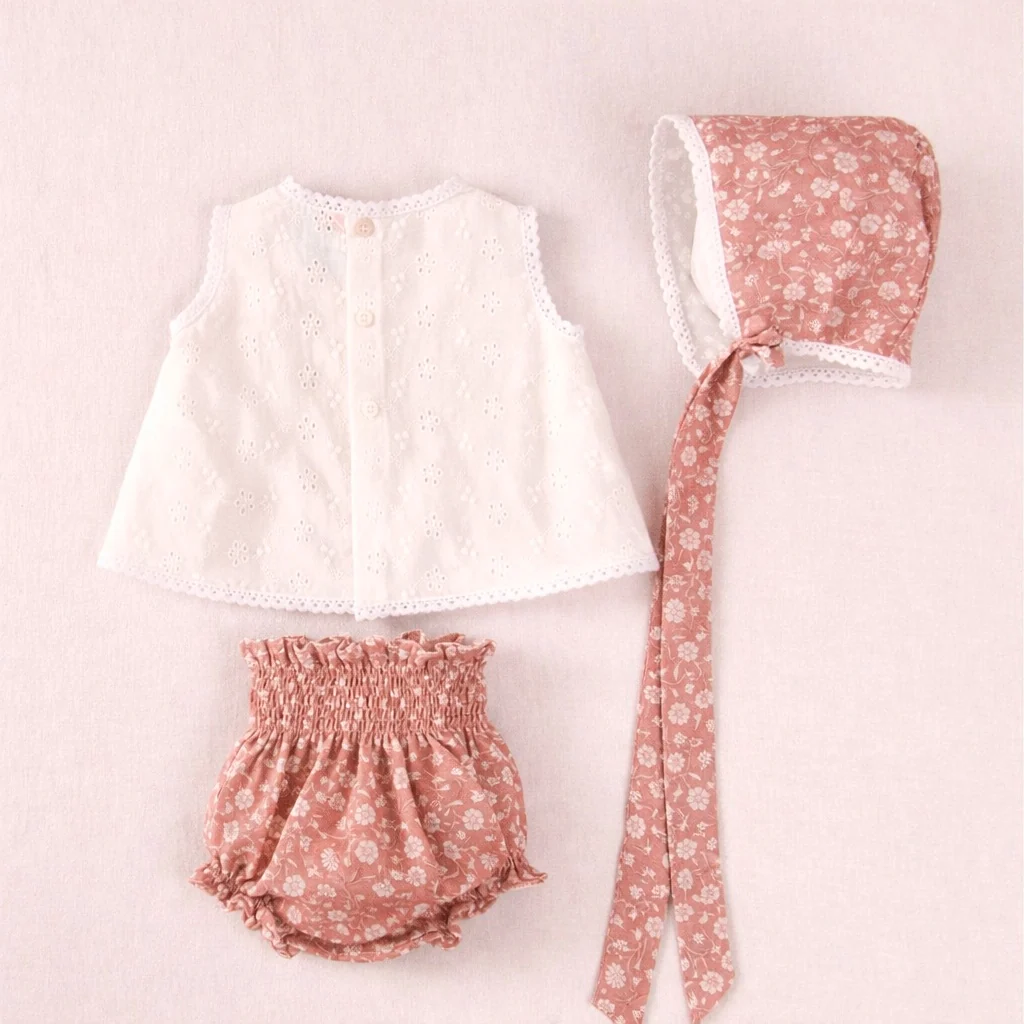 Conjunto recién nacido salmón estampado con capota | Cocote by Charanga - Imagen 3