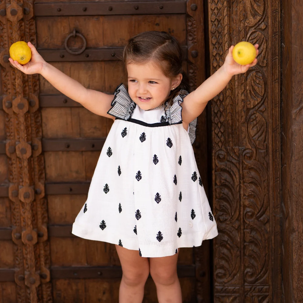 Conjunto bebé vestido y braguita bordado negro | Cocote by Charanga - Imagen 6