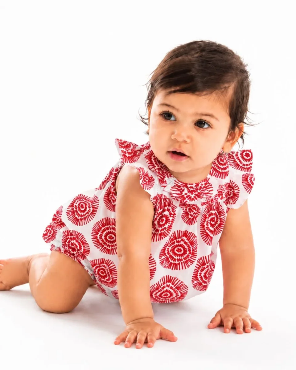 Conjunto vestido y braguita boho fresa bebé niña