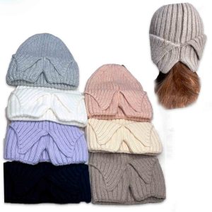 Gorro de Mujer con Doblado decorativo y colores lisos