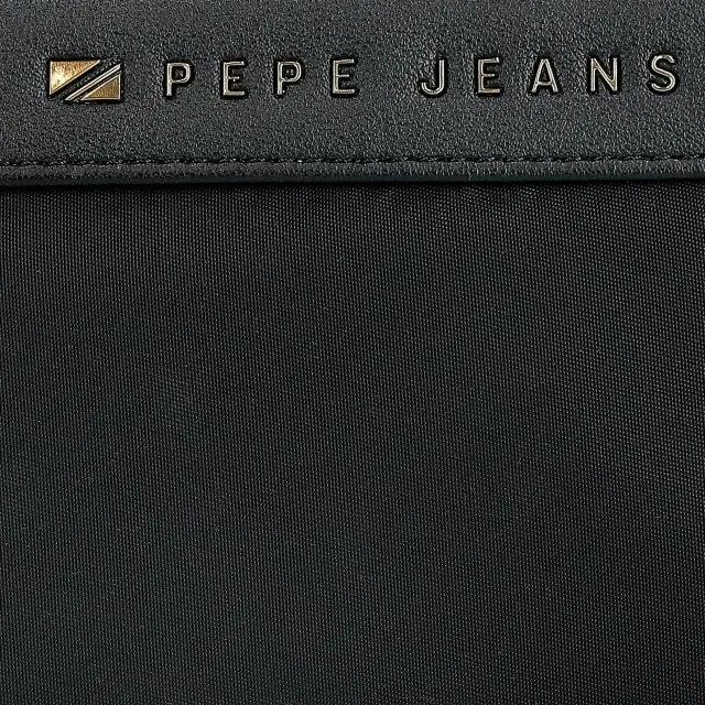 Neceser Pepe Jeans · Tamaño medioano · Coleccion Morgan · Color Negro - Imagen 6