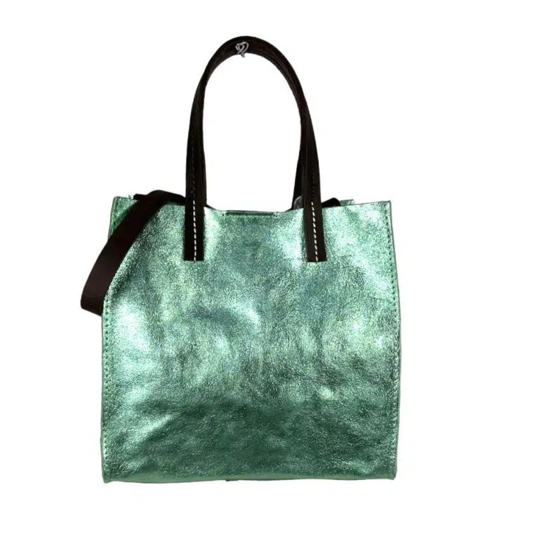 Bolsito Compacto tipo Shopper de Piel con Efecto Brillante y Neceser Interior - Imagen 4