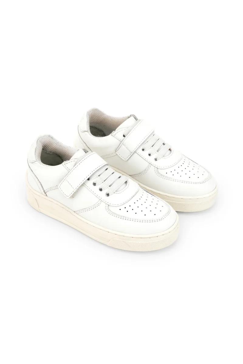 Zapatillas de niño blancas CHG Shoes