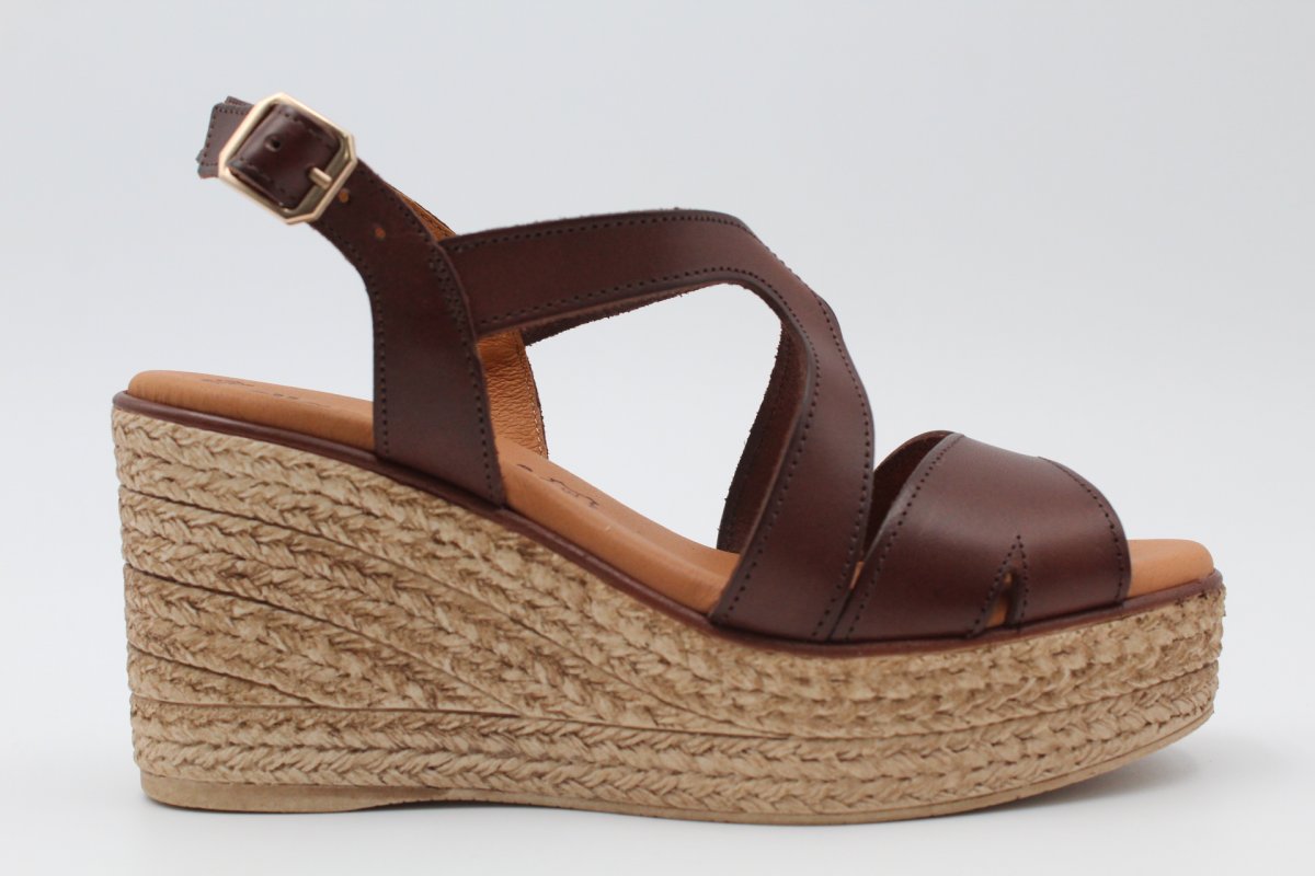 Sandalia Nacional toda en piel y plantilla de Gel,súper cómoda,ref5857 - Imagen 4
