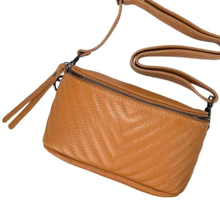 Bandolera-Riñonera de Piel Italiana para Mujer con Compartimento Interior - Imagen 7