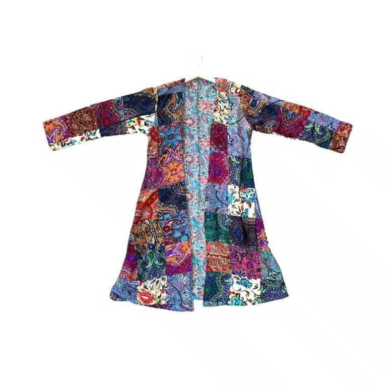 Kimono Reversible de Seda para Mujer con Diseño Exclusivo y Bonitos Colores - Imagen 6