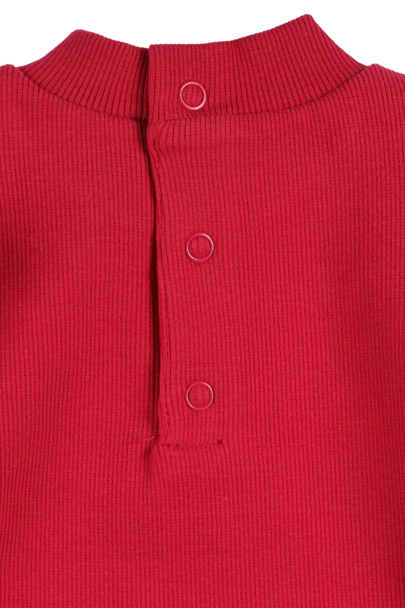 Camiseta manga larga bebé niña color rojo volantes en hombros - Imagen 4