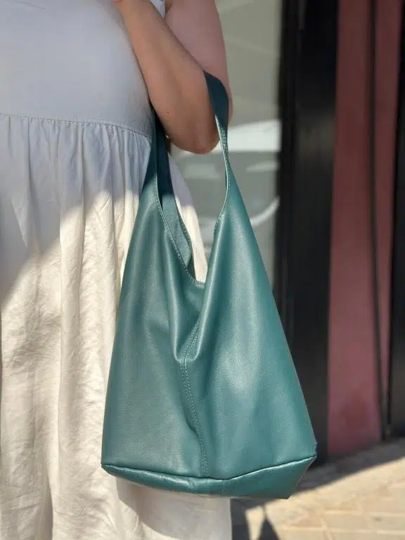Bolso de Hombro en Piel Italiana con Gran Capacidad y Monedero Extra Mujer - Imagen 4