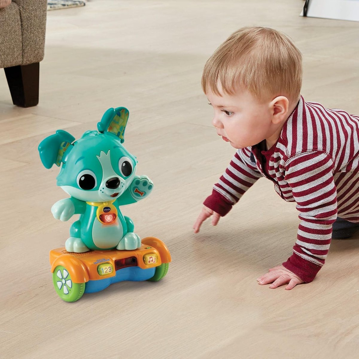 VTECH – Perrito Tito Hoverboard Juguete Interactivo Bebé con Luz y Sonido +12 Meses - Imagen 5