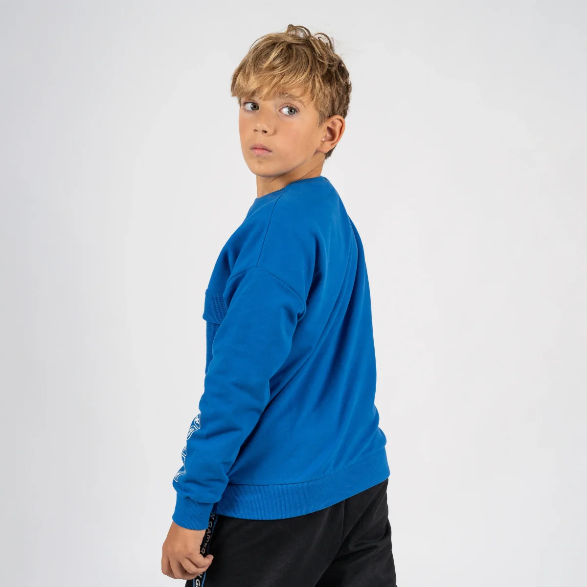 Sudadera de niño color azulón - Imagen 5