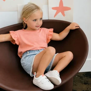 Camiseta de bebé coral con volantes