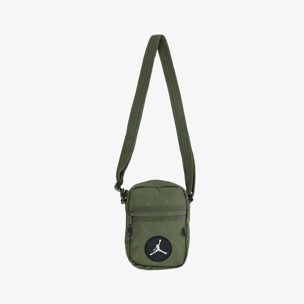 NIKE – Bolso Bandolera Jordan Jacquard Festival Bag – Verde Caqui con Logo Metálico - Imagen 8