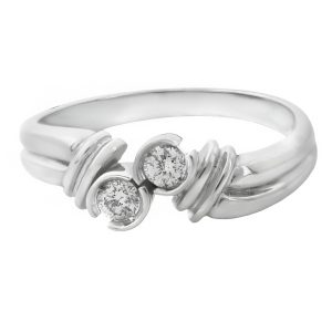 Anillo doble chatón de diamantes