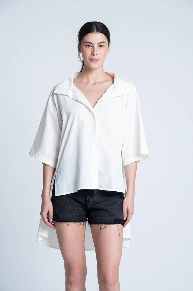Blusa Manga Corta Cola Amplia ARKITECT MARIA ELENA VILLAMIL