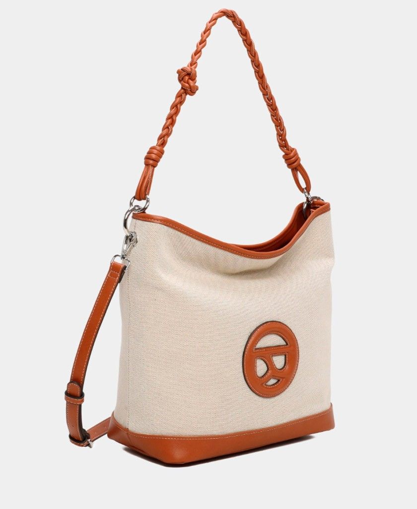 Bolso doble posición Binnari modelo Esla color cuero - Imagen 5
