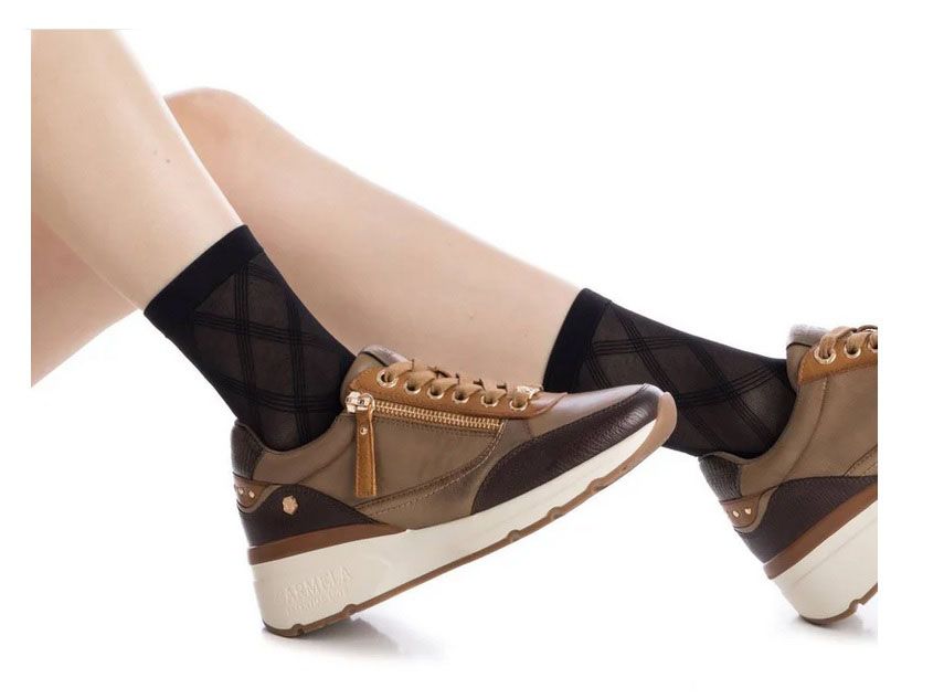 Zapatillas de mujer CARMELA 16182505 marrón - Imagen 4