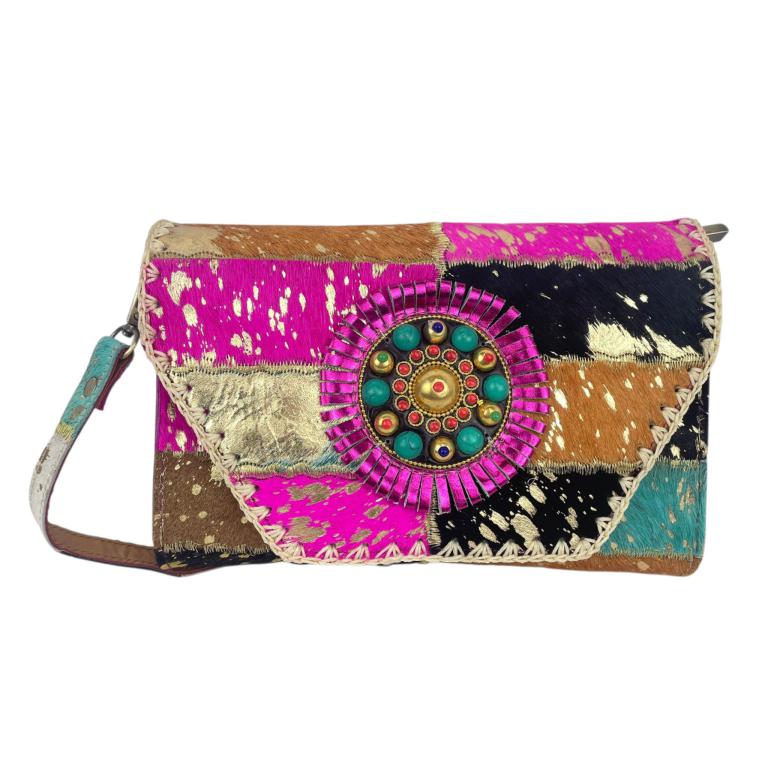 Bolso Bandolera Tipo Sobre en Piel Artesanal Estilo Patchwork Hippie Mujer con Diseño Exclusivo - Imagen 4