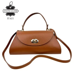 Bolso de Mano en Piel Italiana con Cremalleras Laterales, Solapa Giro y Tira Bandolera para Mujer