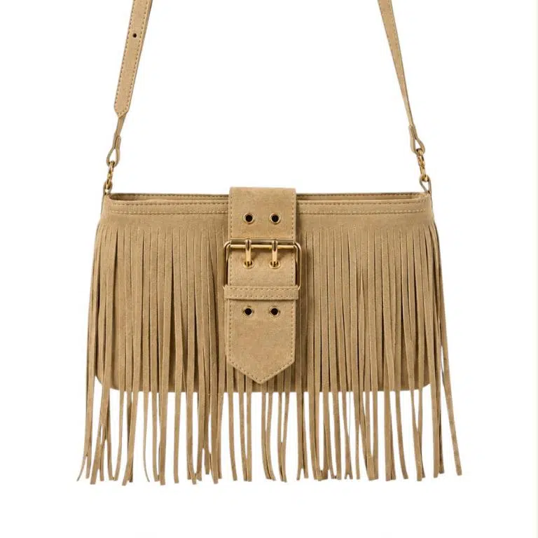Bolso de Hombro Sintético tipo Serraje con Mini Solapa Ajustable y Flecos Frontales para Mujer - Imagen 7