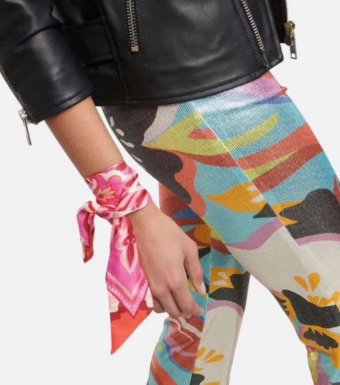 Pañuelo Decorativo para Bolsos, Cuellos y Muñecas con Bonitos Colores y Preciosos Estampados