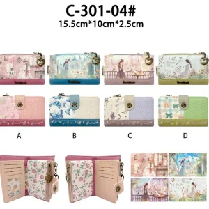 Monedero Sintético de Mujer con Muñeca Sweet Candy, Caja, Bolsillo Interno y Mini Solapa de Botón