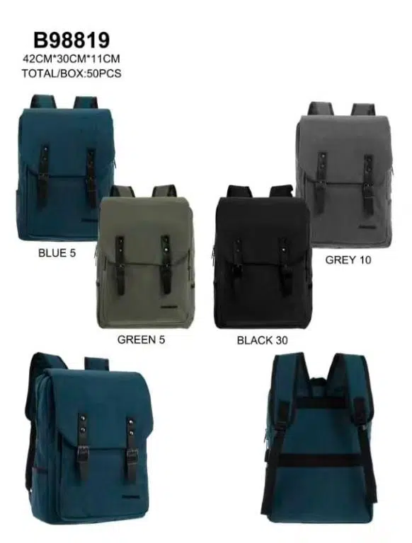 Amplia Mochila Sintética de Hombre con Colores Clásicos, Diseño Elegante y Solapa