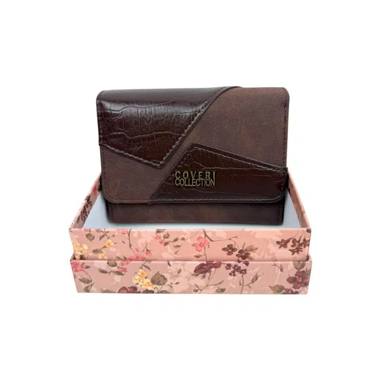 Monedero Sintético Coveri Collection de Mujer con Solapa Bicolor y Botón Interno - Imagen 6