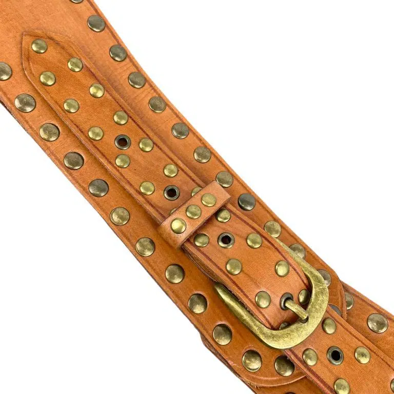Cinturón Artesanal Exclusivo en Piel con Muchas Tachuelas Decorativas y Gran Calidad para Mujer - Imagen 8
