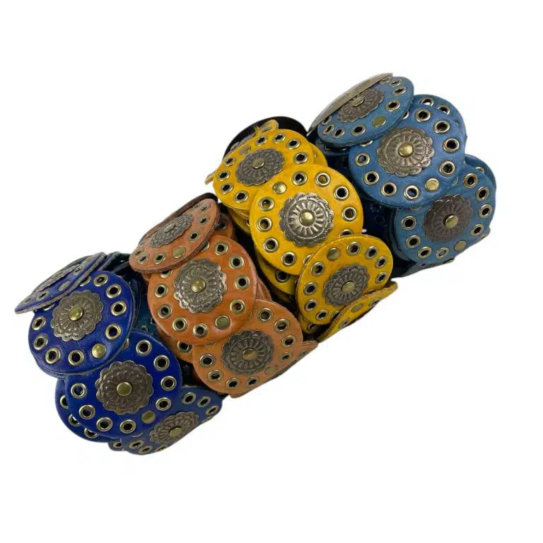 Cinturón Artesanal de Piel Con Bonito Diseño de Flores y Estilo Exclusivo para Mujer - Imagen 6